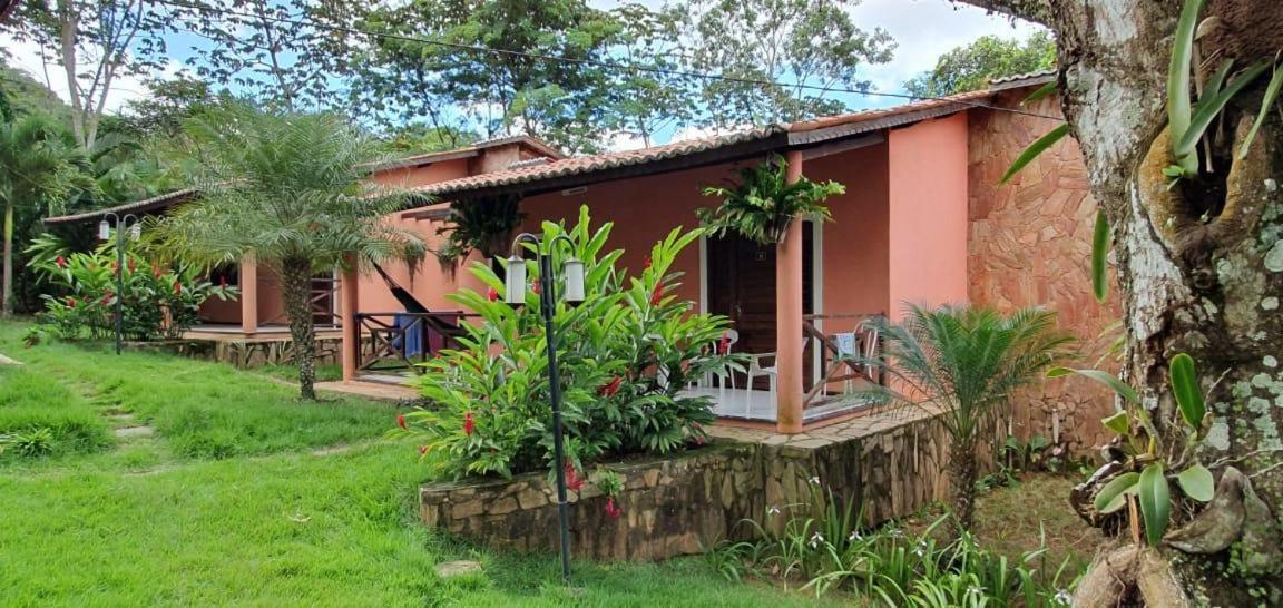 Hotel Cantinho Das Flores Гуарамиранга Экстерьер фото